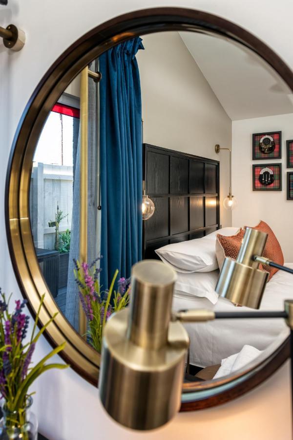 Relax In Super Size Copper Tub - 2 Bedroom Villa Inverness Bagian luar foto