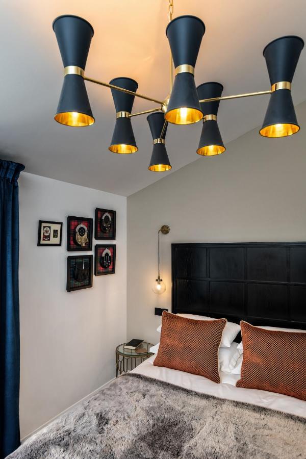 Relax In Super Size Copper Tub - 2 Bedroom Villa Inverness Bagian luar foto